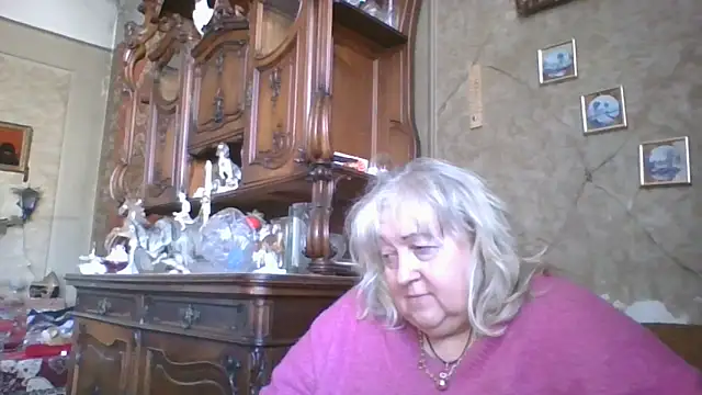 Snapshot of Lala-Love56 chatting on 05-28-26, 03:51 Lala-Love56 online show from 05-28-26, 03:51