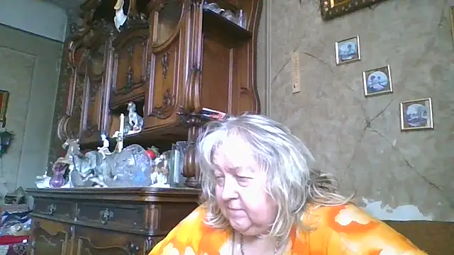 Lala-Love56 online show from 06-27-26, 06:52