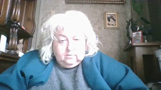 Lala-Love56 online show from 11-15-25, 09:57