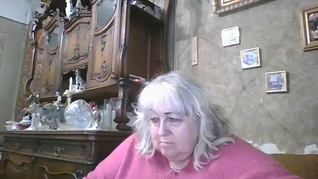 Snapshot of Lala-Love56 chatting on 04-20-26, 04:08 Lala-Love56 online show from 04-20-26, 04:08