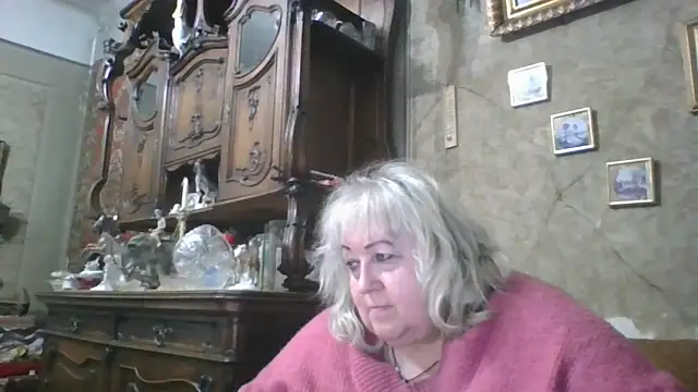 Snapshot of Lala-Love56 chatting on 06-06-26, 08:03 Lala-Love56 online show from 06-06-26, 08:03