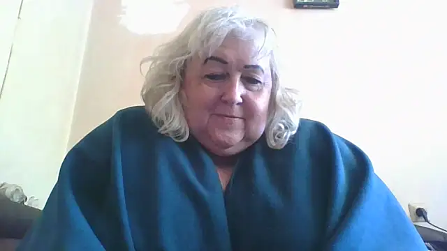 Snapshot of Lala-Love56 chatting on 05-03-26, 12:31 Lala-Love56 online show from 05-03-26, 12:31
