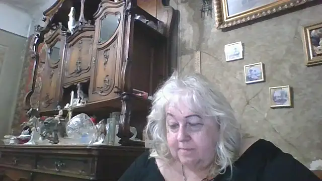 Snapshot of Lala-Love56 chatting on 05-12-26, 06:03 Lala-Love56 online show from 05-12-26, 06:03