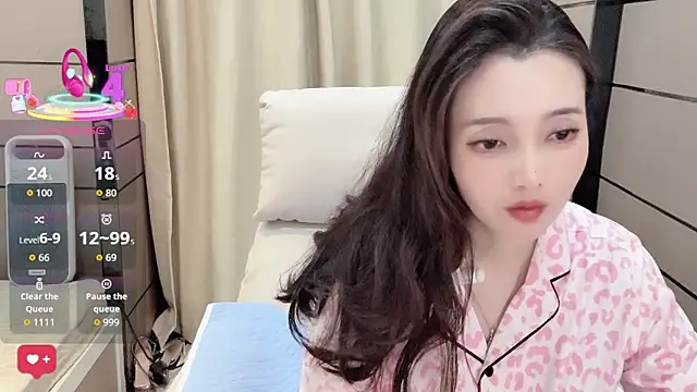  Ling Ling online show from 11-28-25, 12:16