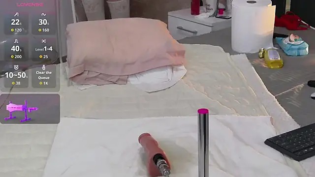 Snapshot of RubbiDark chatting on 02-20-26, 06:26 RubbiDark online show from 02-20-26, 06:26