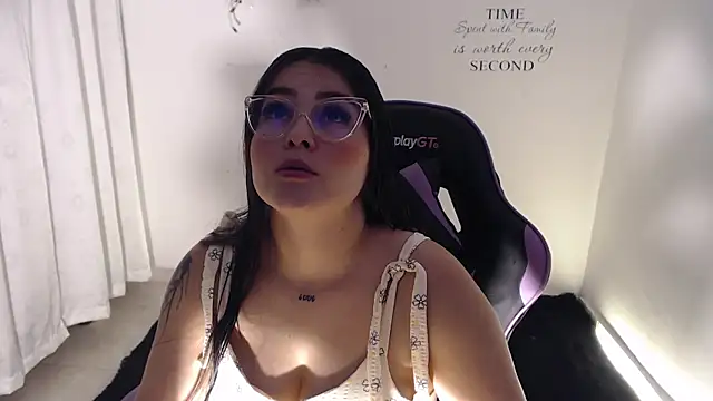 amberbakee online show from 06-01-26, 03:44