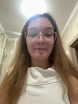 Bellatrisssaa online show from 01-11-26, 02:02