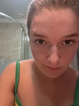 Snapshot of Bellatrisssaa chatting on 09-23-25, 08:10 Bellatrisssaa online show from 09-23-25, 08:10