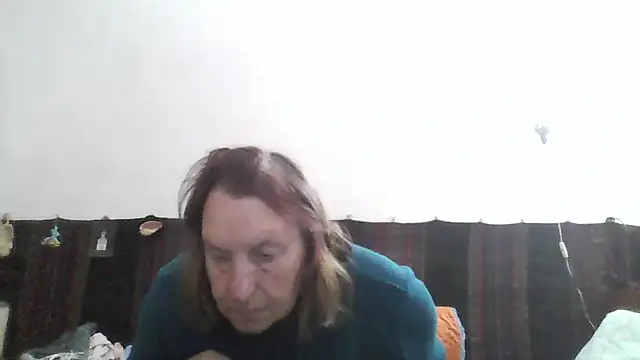 Snapshot of AnnaLive570 chatting on 05-06-26, 04:05 AnnaLive570 online show from 05-06-26, 04:05