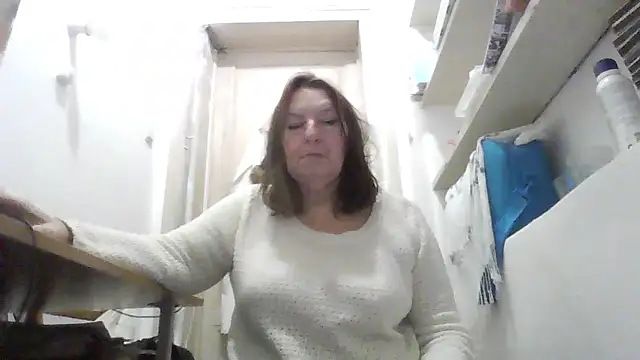 Snapshot of AnnaLive570 chatting on 03-13-26, 05:45 AnnaLive570 online show from 03-13-26, 05:45