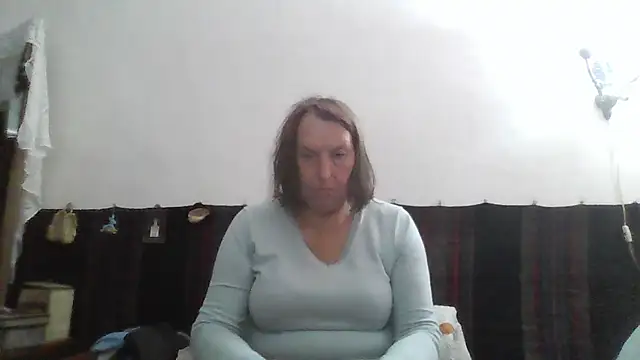 Snapshot of AnnaLive570 chatting on 05-11-26, 04:14 AnnaLive570 online show from 05-11-26, 04:14