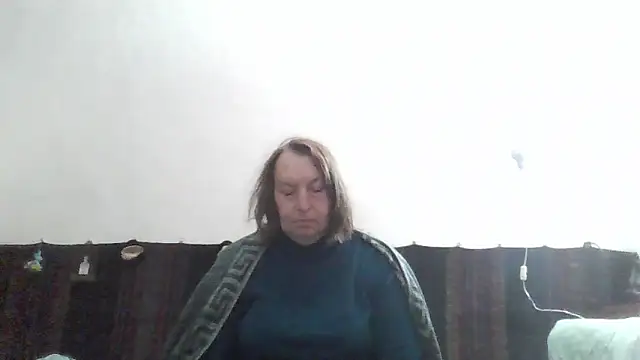 Snapshot of AnnaLive570 chatting on 04-13-26, 03:43 AnnaLive570 online show from 04-13-26, 03:43