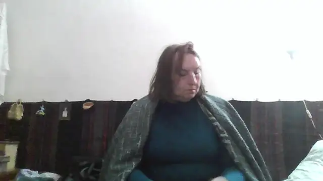 Snapshot of AnnaLive570 chatting on 04-18-26, 04:31 AnnaLive570 online show from 04-18-26, 04:31