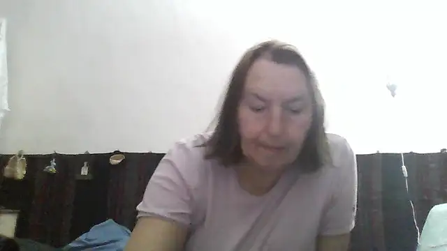 Snapshot of AnnaLive570 chatting on 03-29-26, 01:29 AnnaLive570 online show from 03-29-26, 01:29