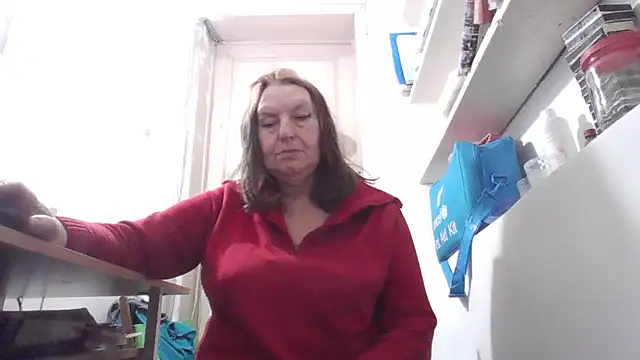 Snapshot of AnnaLive570 chatting on 02-27-26, 05:29 AnnaLive570 online show from 02-27-26, 05:29