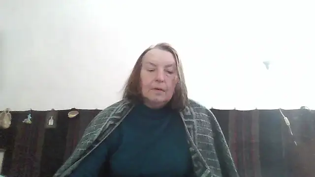 Snapshot of AnnaLive570 chatting on 04-11-26, 04:20 AnnaLive570 online show from 04-11-26, 04:20