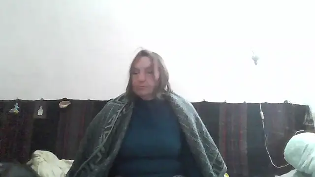 Snapshot of AnnaLive570 chatting on 04-30-26, 03:41 AnnaLive570 online show from 04-30-26, 03:41