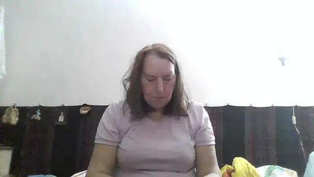 Snapshot of AnnaLive570 chatting on 03-26-26, 12:31 AnnaLive570 online show from 03-26-26, 12:31