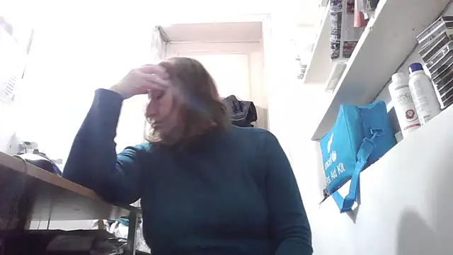 Snapshot of AnnaLive570 chatting on 02-03-26, 06:33 AnnaLive570 online show from 02-03-26, 06:33