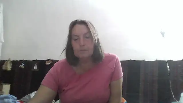 Snapshot of AnnaLive570 chatting on 05-29-26, 02:17 AnnaLive570 online show from 05-29-26, 02:17