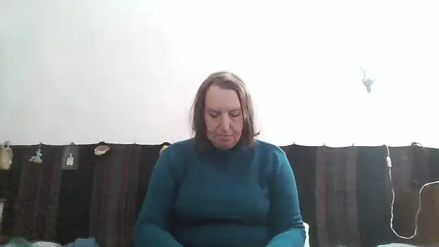 Snapshot of AnnaLive570 chatting on 04-09-26, 01:06 AnnaLive570 online show from 04-09-26, 01:06