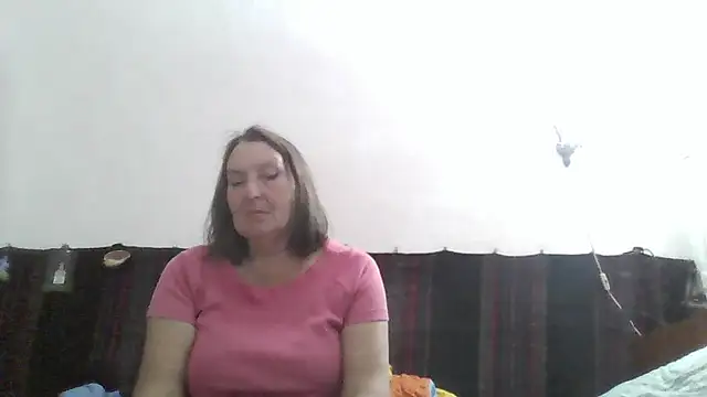 Snapshot of AnnaLive570 chatting on 06-08-26, 02:50 AnnaLive570 online show from 06-08-26, 02:50