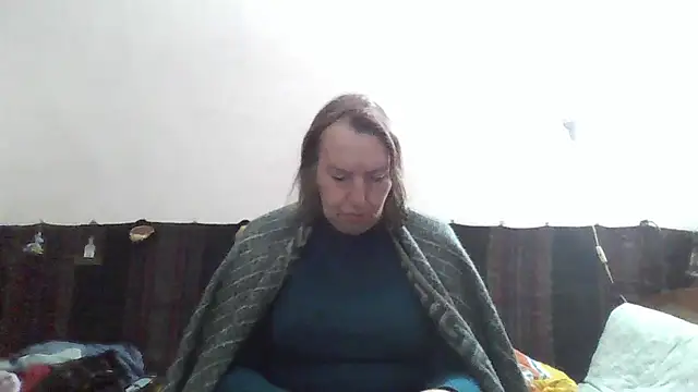 Snapshot of AnnaLive570 chatting on 04-19-26, 02:12 AnnaLive570 online show from 04-19-26, 02:12