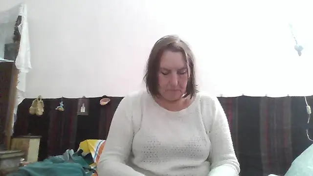 Snapshot of AnnaLive570 chatting on 04-02-26, 01:51 AnnaLive570 online show from 04-02-26, 01:51