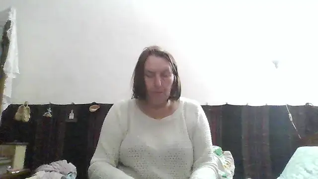 Snapshot of AnnaLive570 chatting on 04-05-26, 06:14 AnnaLive570 online show from 04-05-26, 06:14