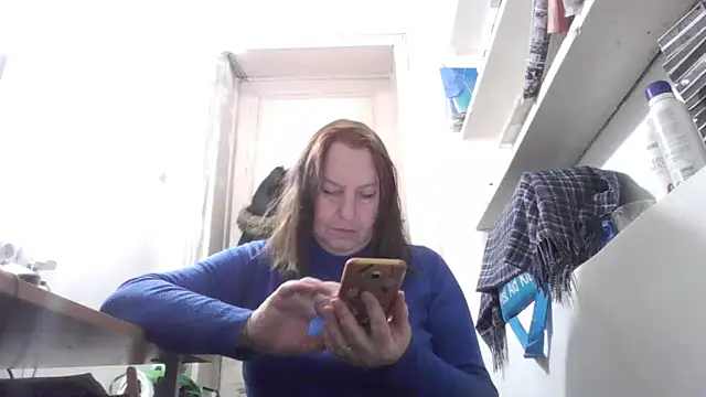 Snapshot of AnnaLive570 chatting on 02-13-26, 06:02 AnnaLive570 online show from 02-13-26, 06:02