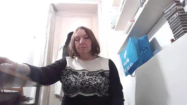 Snapshot of AnnaLive570 chatting on 04-07-26, 04:36 AnnaLive570 online show from 04-07-26, 04:36