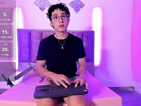 0anonimo bottom1 online show from 09-28-25, 08:05