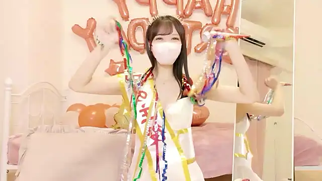 roachan  online show from 03-28-26, 02:07