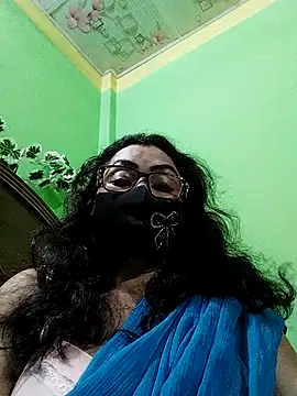 Snapshot of tanha-01 chatting on 09-24-25, 07:09 tanha-01 online show from 09-24-25, 07:09