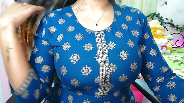 WildDimpi 0 online show from 02-11-26, 10:48