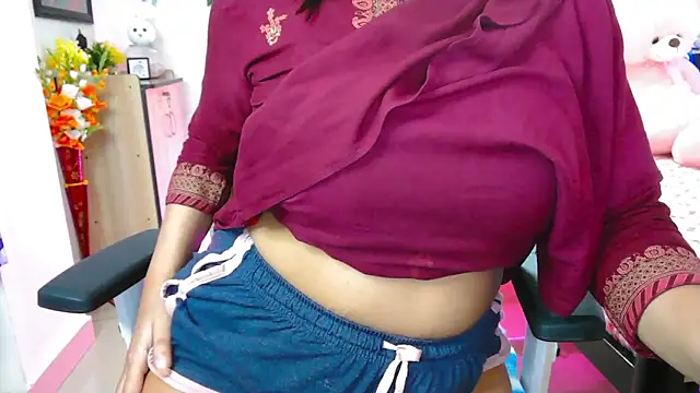 WildDimpi 0 online show from 04-15-26, 07:40