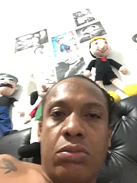 elpeluchenegroxxx3 online show from 02-14-26, 02:01