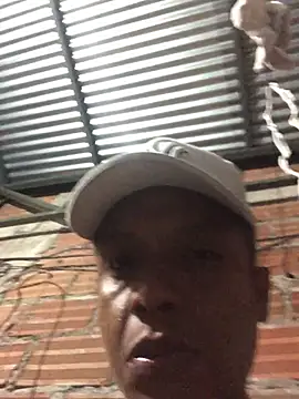 elpeluchenegroxxx3 online show from 03-04-26, 02:52