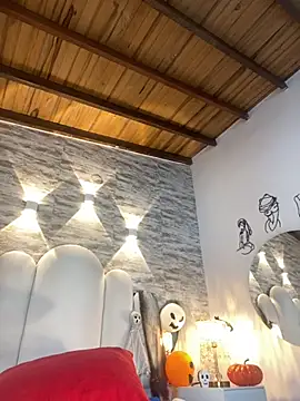 Kristy1  online show from 10-31-25, 12:02