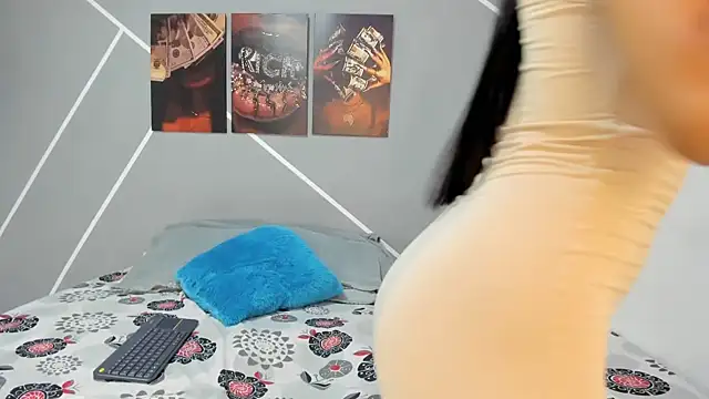 Sexy777Couple online show from 04-17-26, 12:57