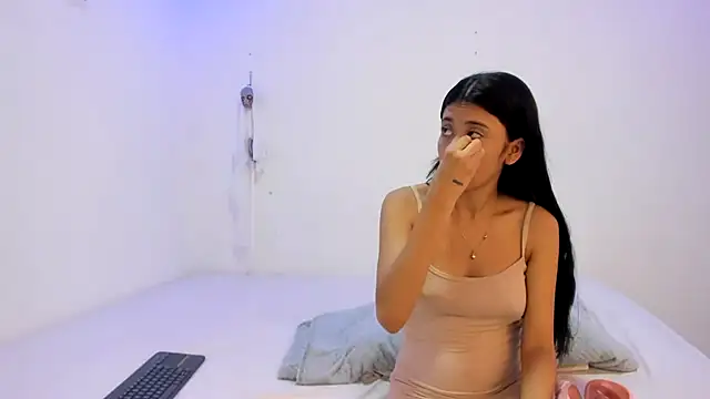 Sexy777Couple online show from 11-05-25, 08:45