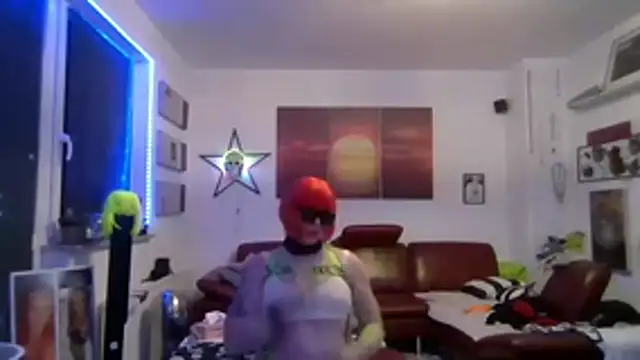 hellgirl1980 online show from 01-09-26, 02:07