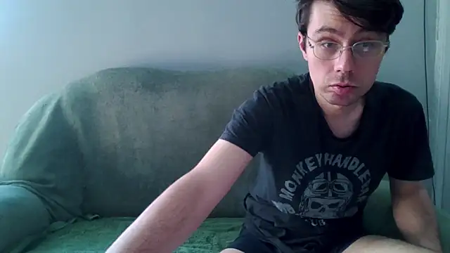 Snapshot of Eric_Basilio chatting on 09-21-25, 11:48 Eric Basilio online show from 09-21-25, 11:48
