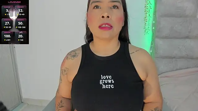 roselyn caprice online show from 06-12-26, 01:58