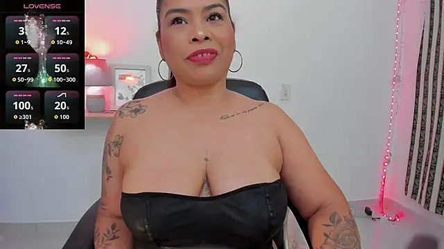 roselyn caprice online show from 02-03-26, 02:53