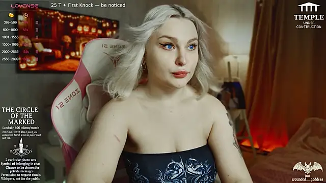 Wounded Goddess  online show from 11-08-25, 02:20