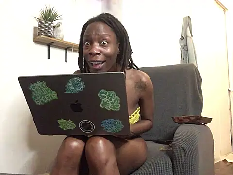 littyleesh1 online show from 09-10-25, 01:48
