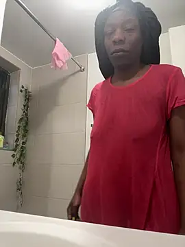 littyleesh1 online show from 04-05-26, 11:06