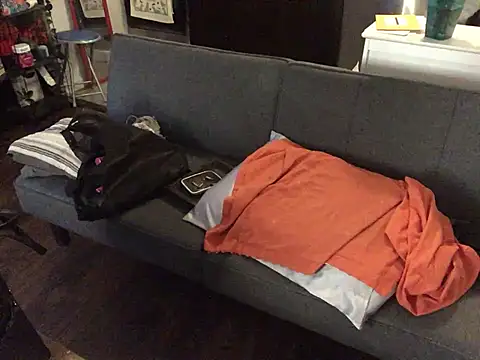 Snapshot of littyleesh1 chatting on 02-17-26, 10:18 littyleesh1 online show from 02-17-26, 10:18