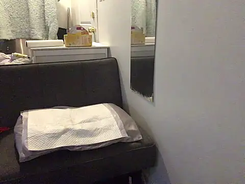 littyleesh1 online show from 11-09-25, 09:08